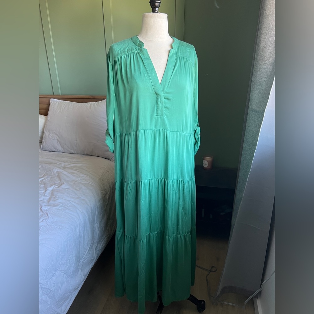 Chicos Petite Tiered Sandwich Maxi Dress Envy Green NWT